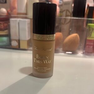 Too Faced Born This Way Foundation - Warm Beige